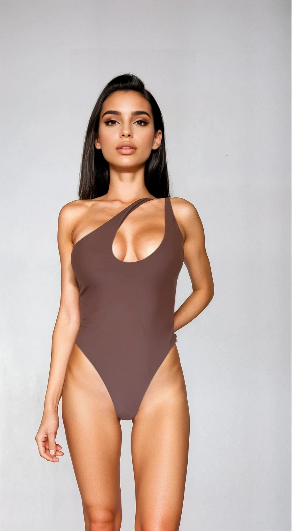Dalila in Sahara Spice